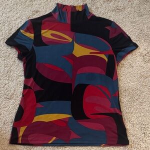 Abstract Short Sleeve Top